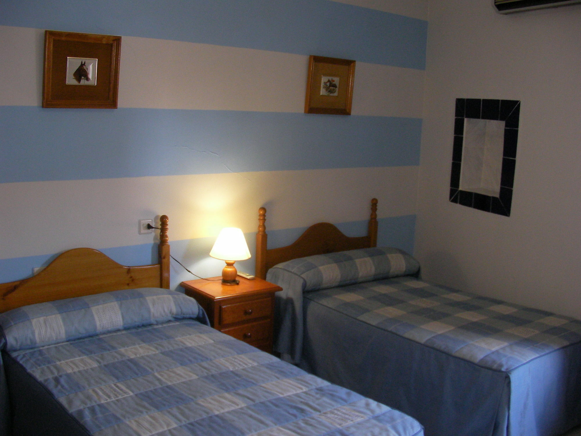 Hostal Trujillo Exterior photo